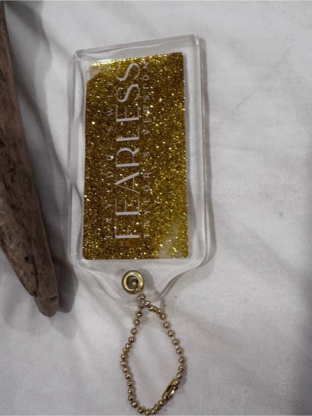 Official Merch Taylor Swift Fearless Glitter Keychain